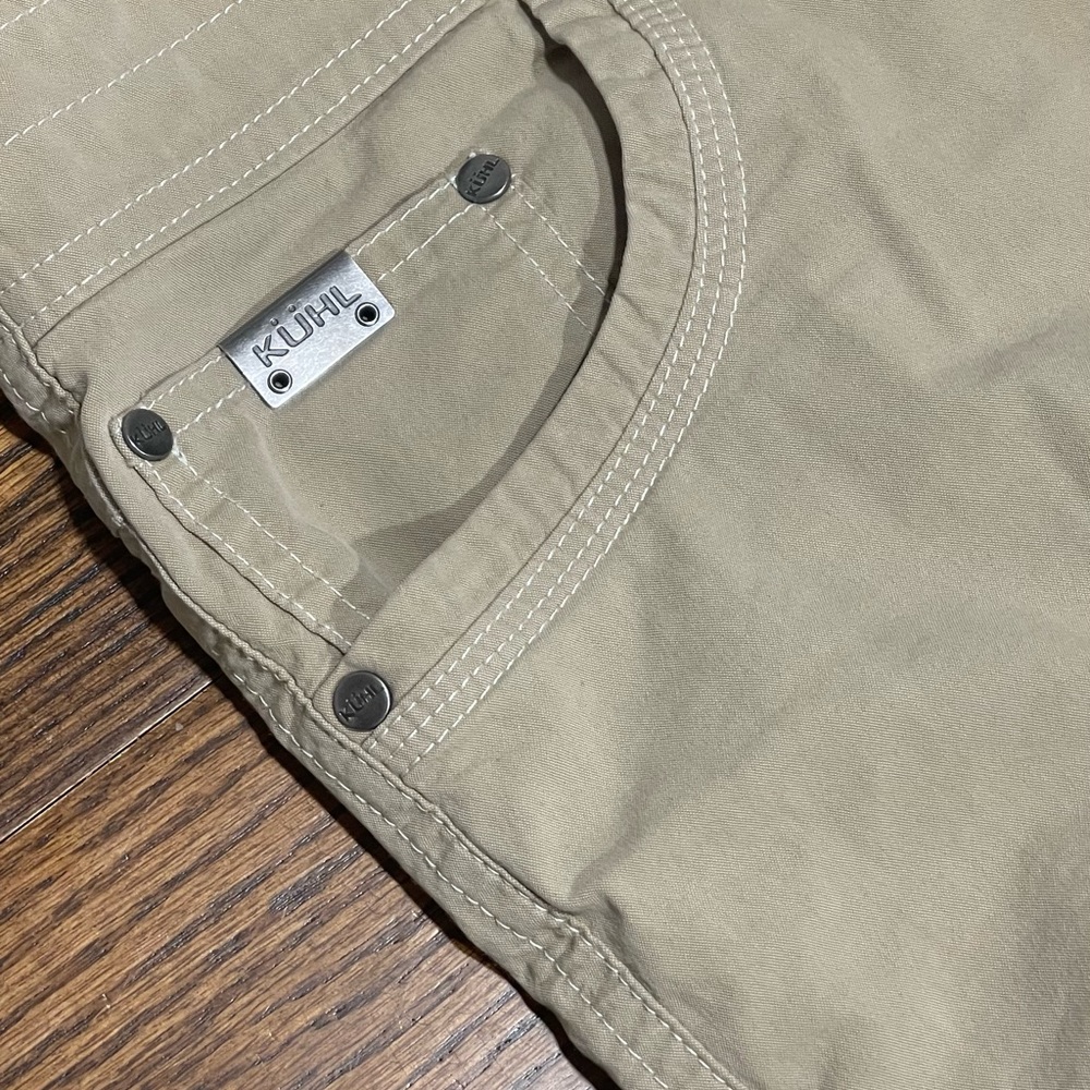 Kuhl size 34/32